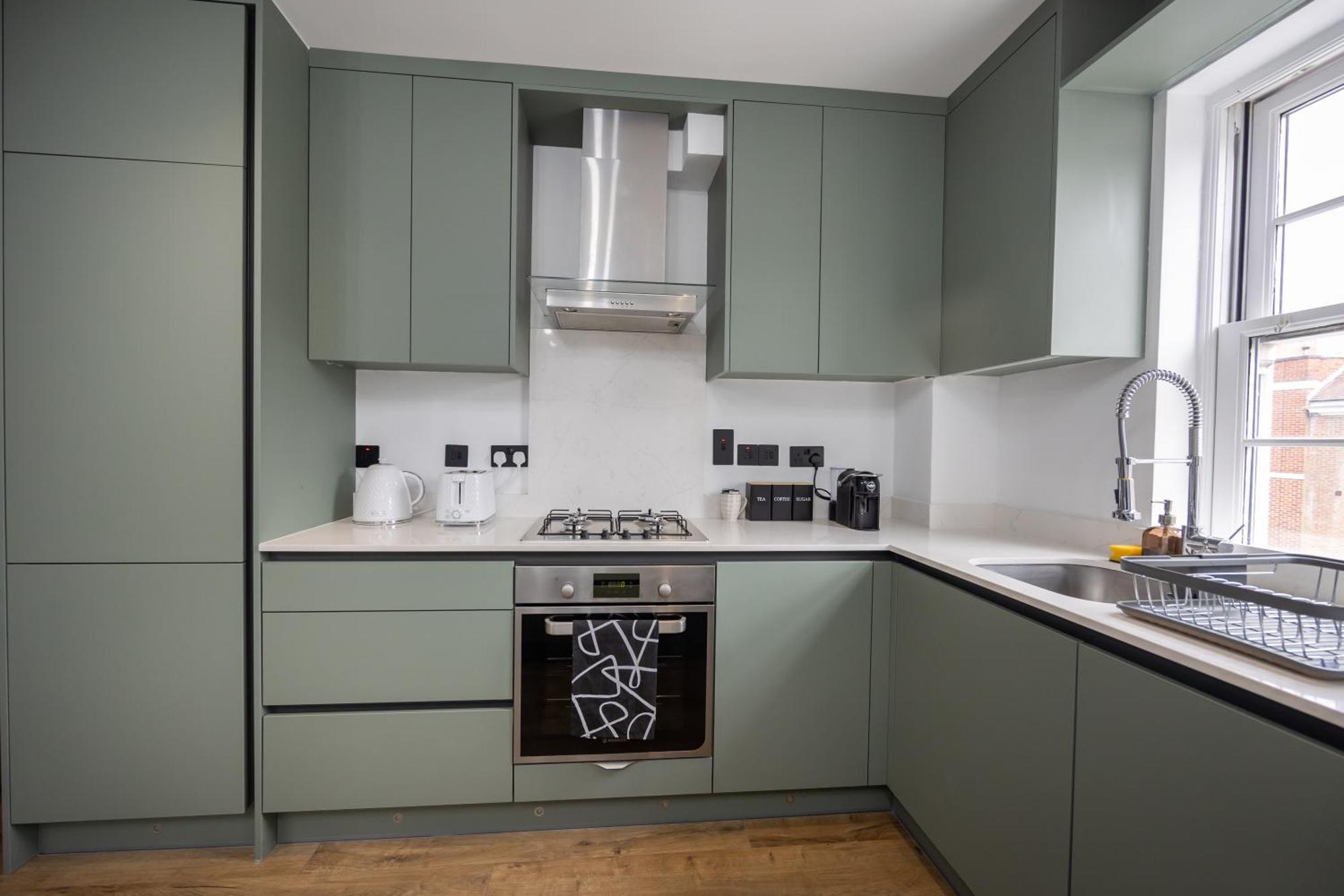 Stunning 3Br, Free Parking, Near Town Center, Long Term Discoun Lägenhet Reading Exteriör bild