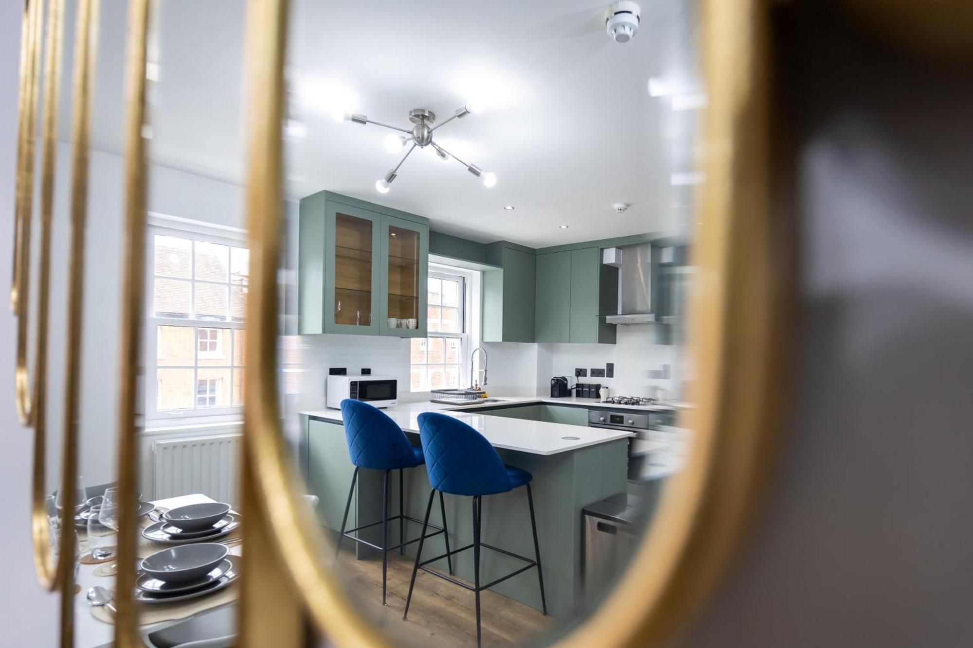 Stunning 3Br, Free Parking, Near Town Center, Long Term Discoun Lägenhet Reading Exteriör bild